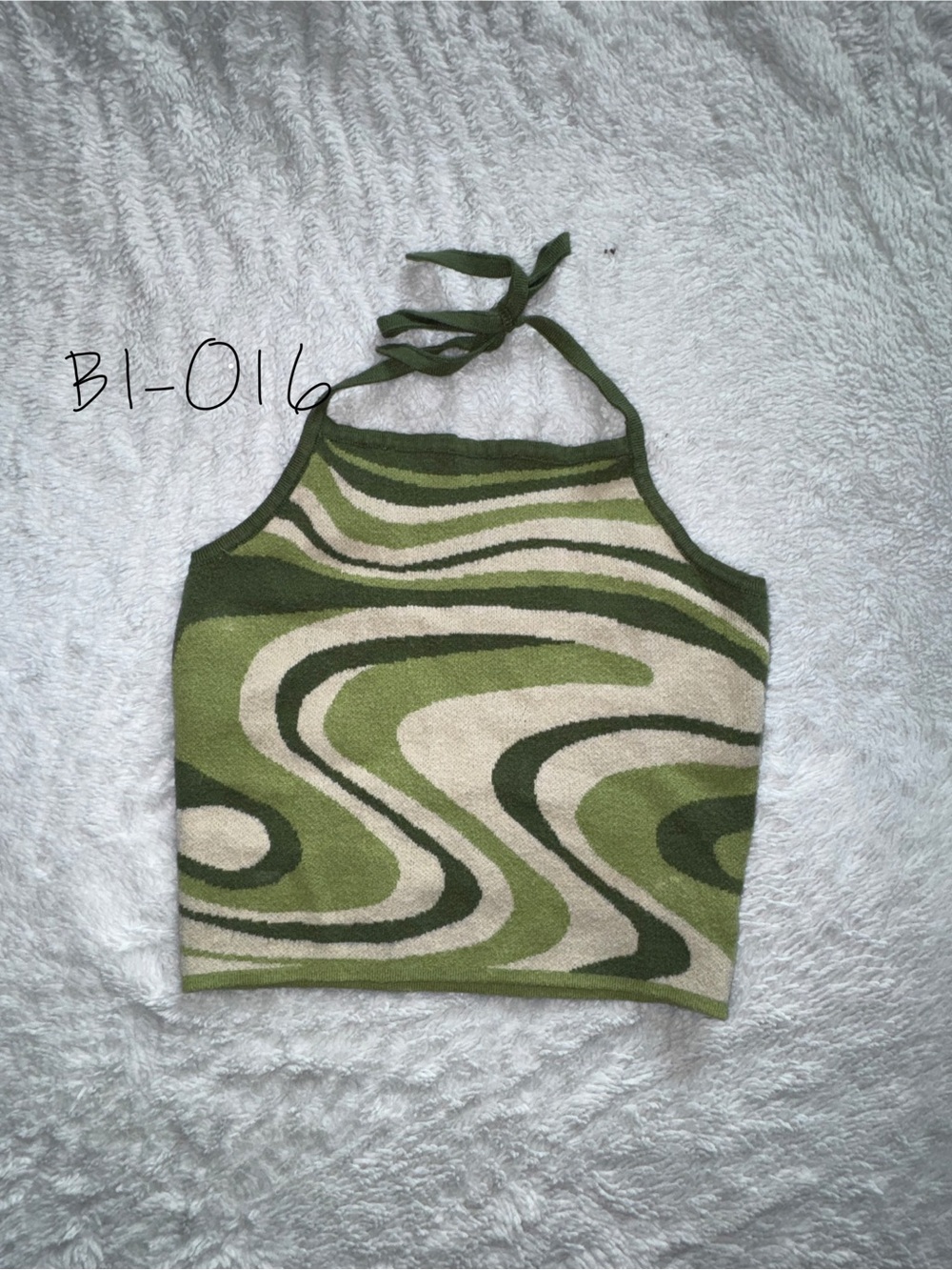 HALTER ABSTRACT KNITTED CROP TOP Size Large